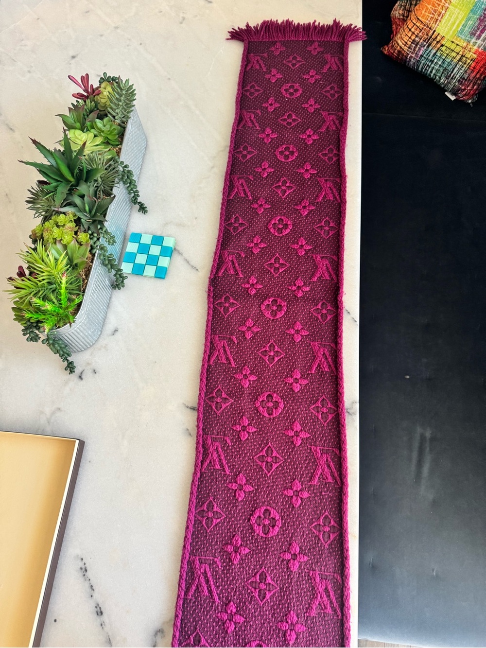 Louis Vuitton Fuchsia Wool Monogram Scarf with Fringe - Picture 2 of 6